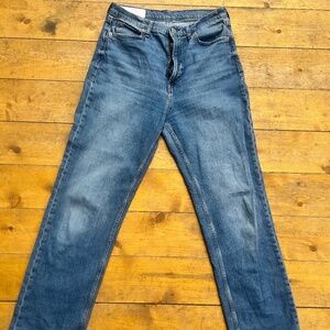 Loose High Rise Gap Jeans